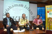 Sidang media IKIMfm