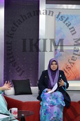 Tetamu TV Alhijrah Pn. Enizahura