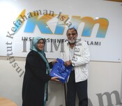 Sesi rakaman bersama Dr. Fadzlun Khalid, Founder-Director, Islamic Foundation for Ecology and Environmental Science, Birmingham, England