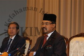 Mesyuarat Majlis Perundinga Islam Kali Ke-4 dan Majlis Pelancaran Kempen Kesedaran Halal (APD 2011)