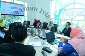 Sesi perbincangan bersama Pusat Kajian Ekonomi Dan Kemasyarakatan (EMAS), IKIM dan Unit Peneraju Agenda Bumiputra (TERAJU)
