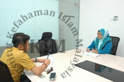 Temuramah Pn. Azrina bt. Sobian wartawan KOSMO