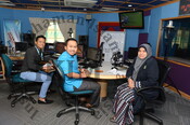 Tetamu Warna Pagi IKIMfm Pn. Ernizahura