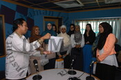 Lawatan Peserta SMA Sweden-APIUM Summer Camp