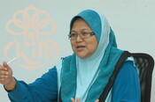 Temuramah Pn. Azrina bt. Sobian wartawan KOSMO