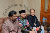 Dialog Antara Penganut Agama: Pandangan Agama Dalam Menangani Krisis Alam Sekita