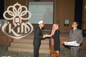 Majlis Penyampaian Anugerah Perkhidmatan Cemerlang IKIM Tahun 2012, Anugerah Pekerja Setia dan Pelancaran Buku